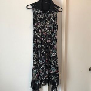 Simply Vera Wang medium black floral summer dress